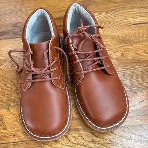 L’Amour Boys Chukka Size 2 (big kid)